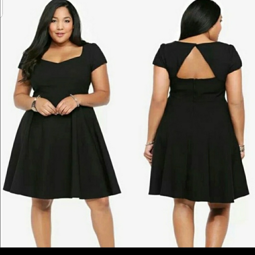 Torrid size 16 Black Skater Dress